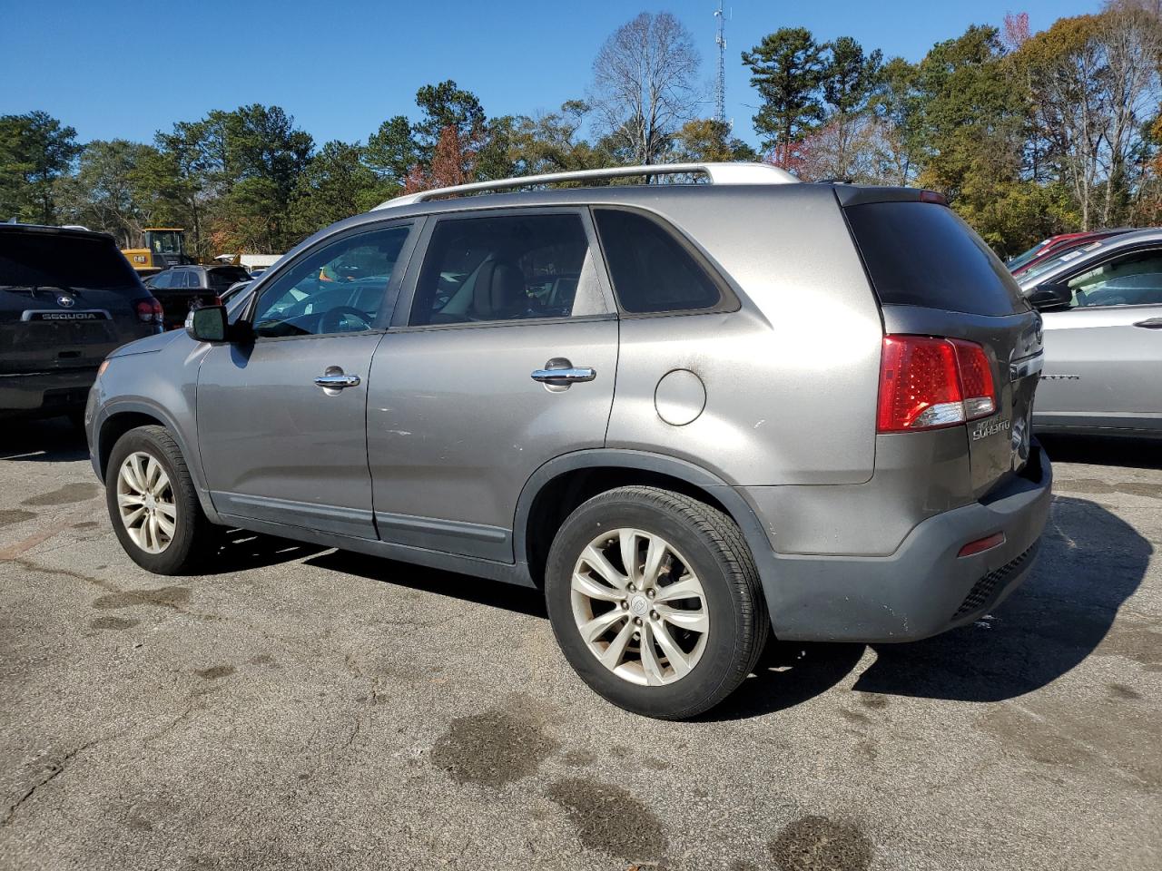 2011 Kia Sorento - Image 2