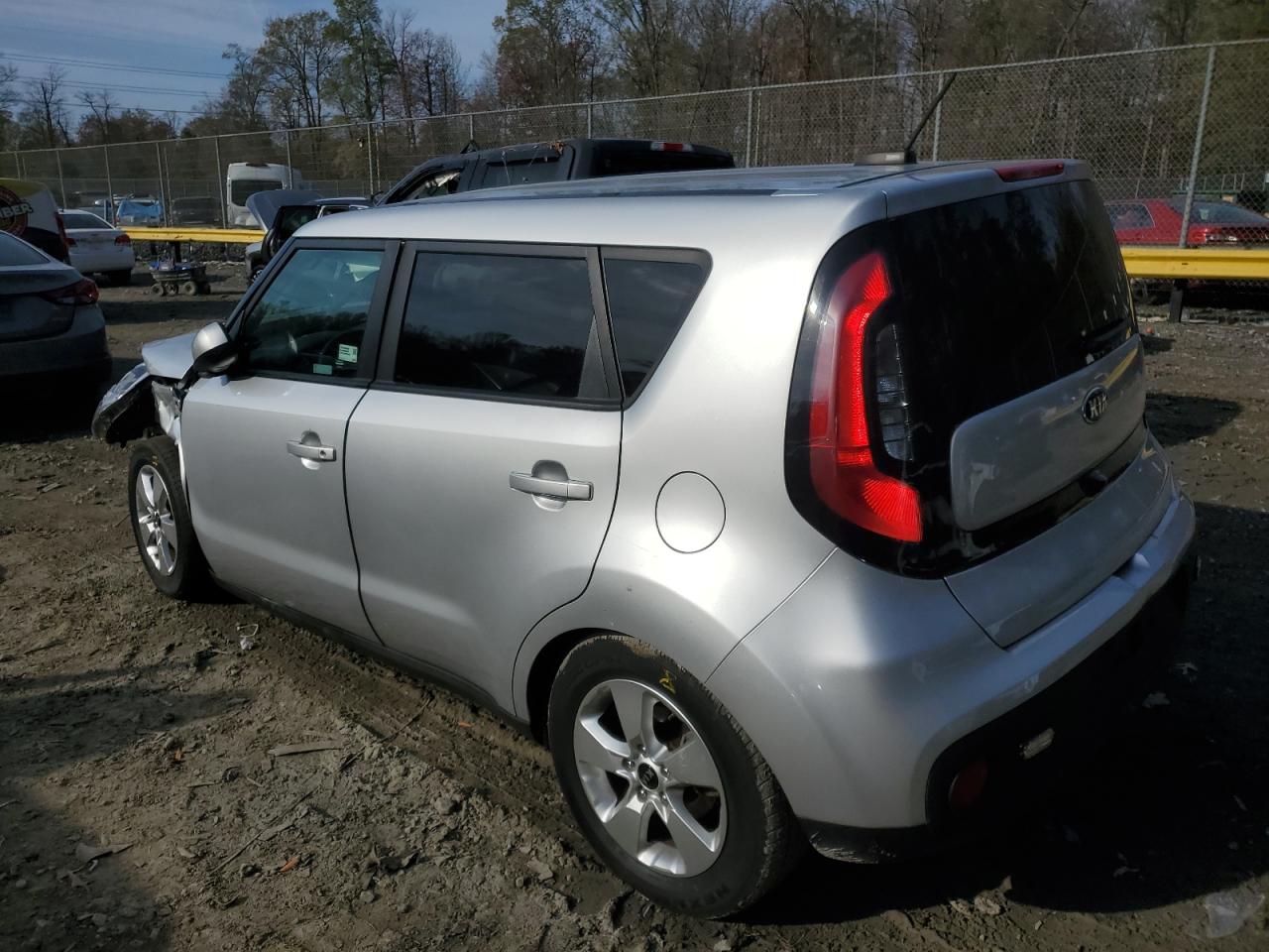 2019 Kia Soul - Image 2