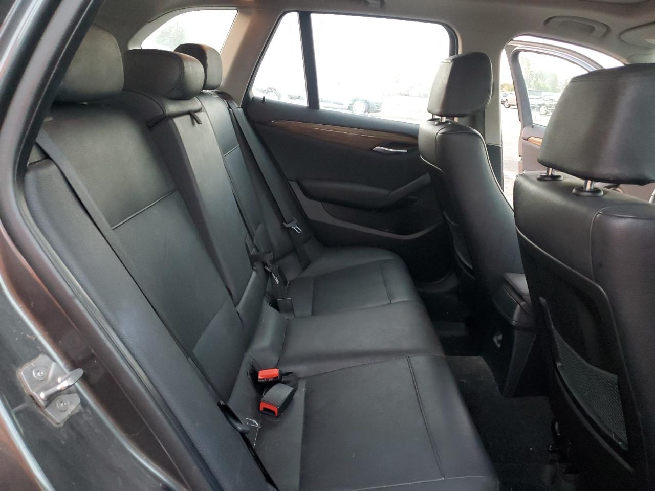 2014 BMW X1 - Image 10