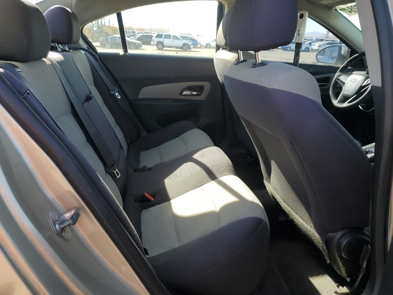 2013 Chevrolet Cruze - Image 10