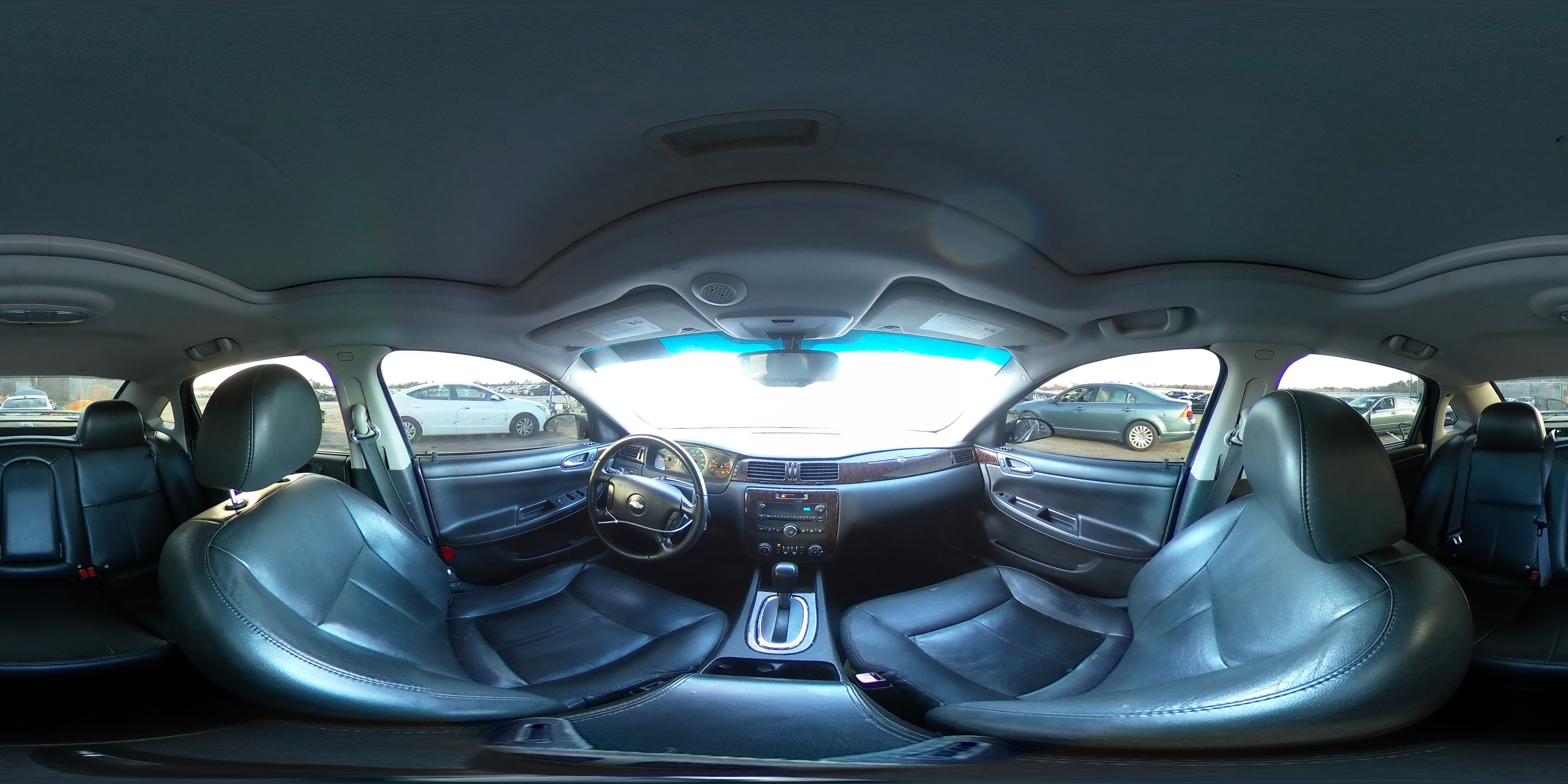 2013 Chevrolet Impala - Image 13