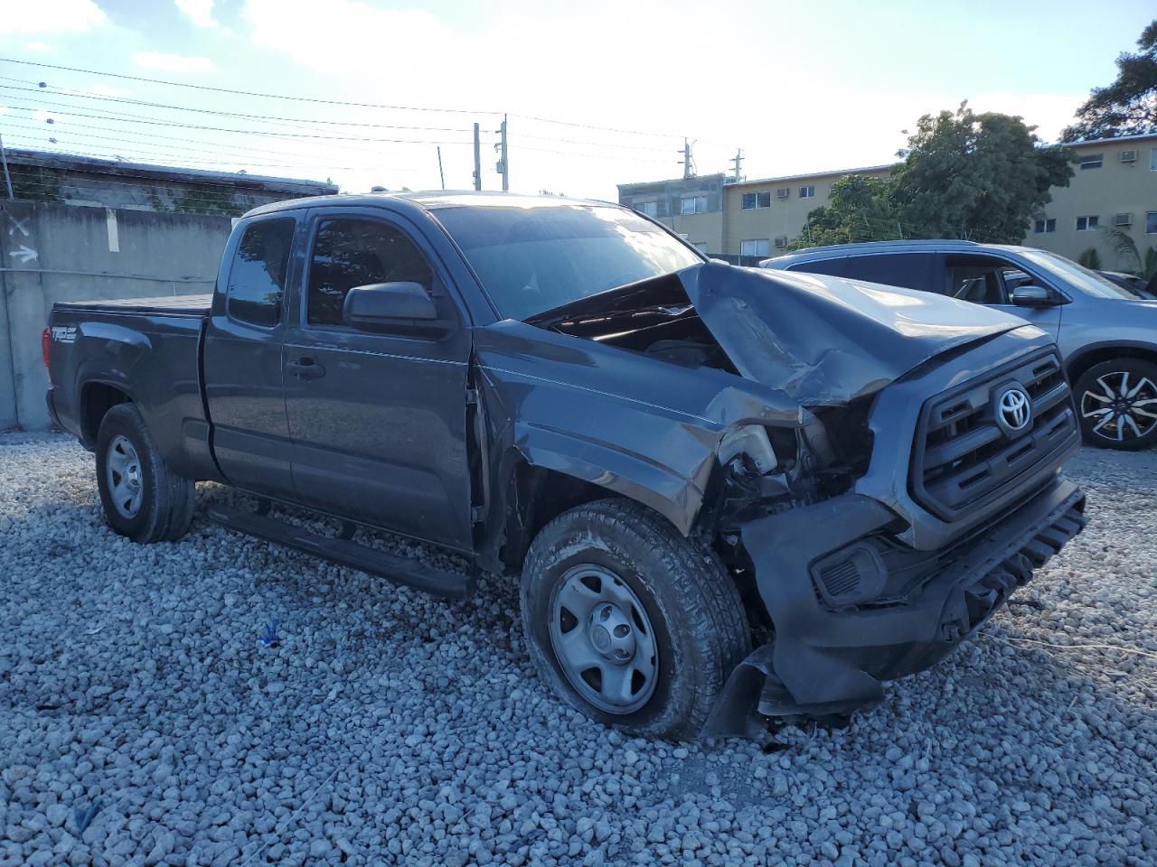 VIN 5TFRX5GN0HX078976 2017 TOYOTA TACOMA no.4