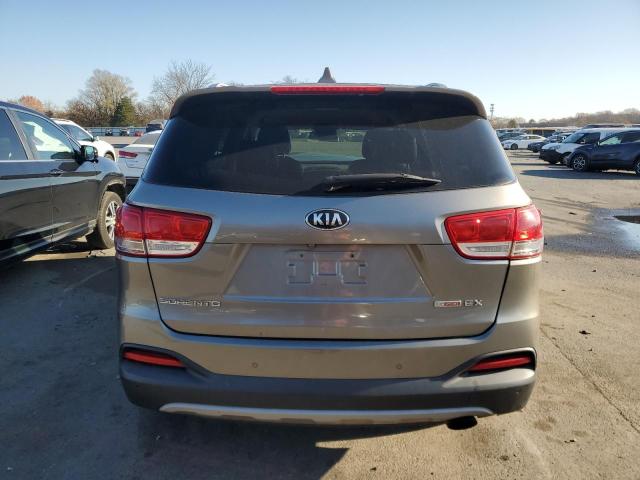  KIA SORENTO 2016 Серебристый