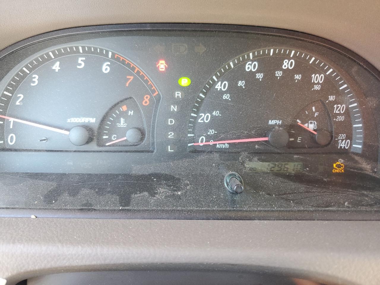 2003 Toyota Camry - Image 9