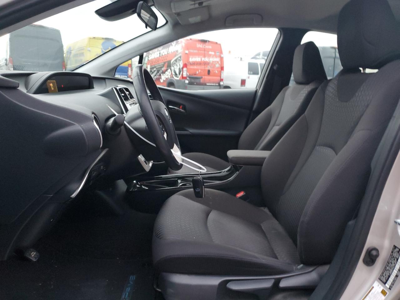 2019 Toyota Prius - Image 7