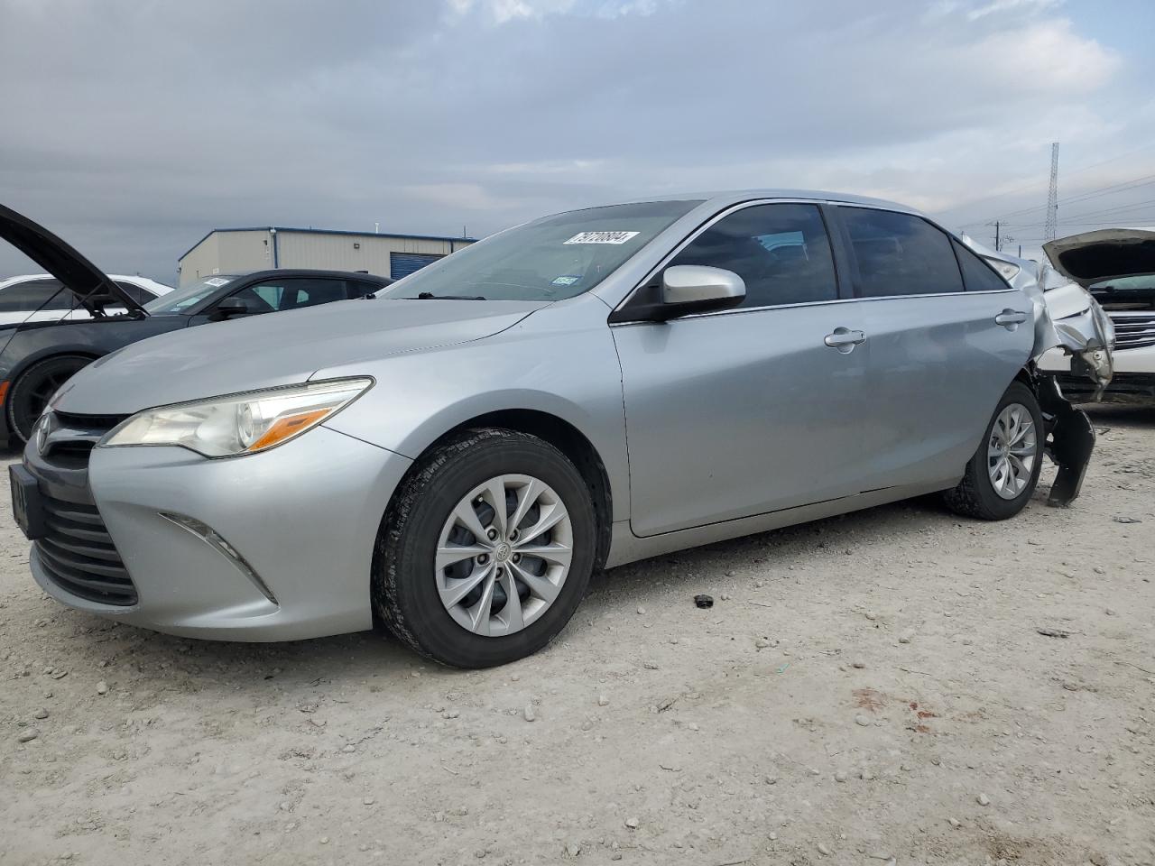 VIN 4T4BF1FK3GR580225 2016 TOYOTA CAMRY no.1