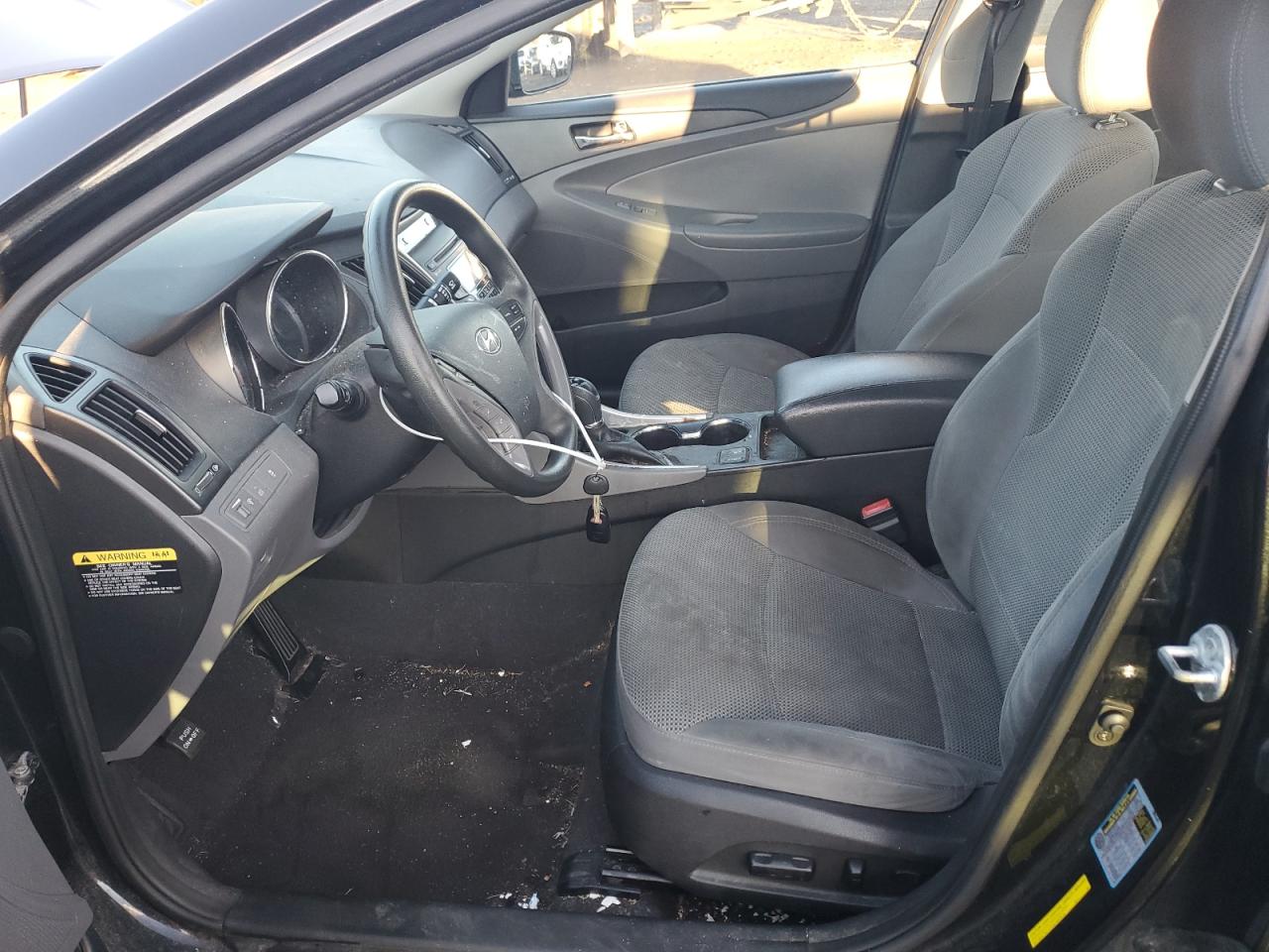 2013 Hyundai Sonata - Image 7