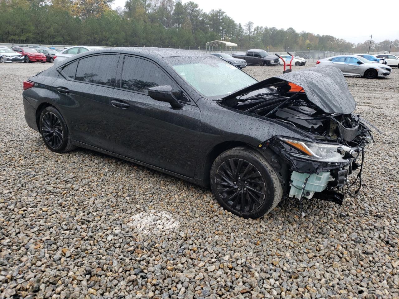 2019 Lexus ES - Image 4