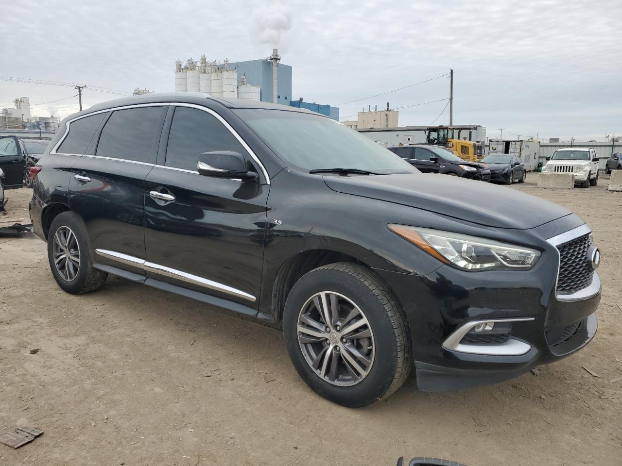 2016 Infiniti QX60 - Image 4