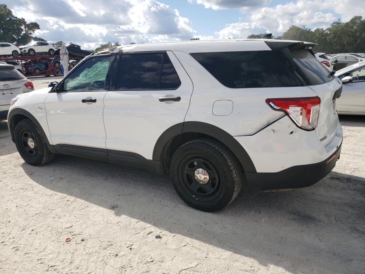 2020 Ford Explorer - Image 2