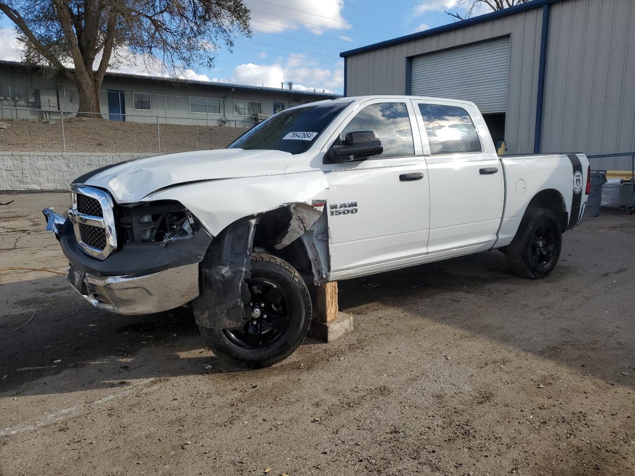 VIN 3C6RR7KT6JG138580 2018 RAM 1500 no.1