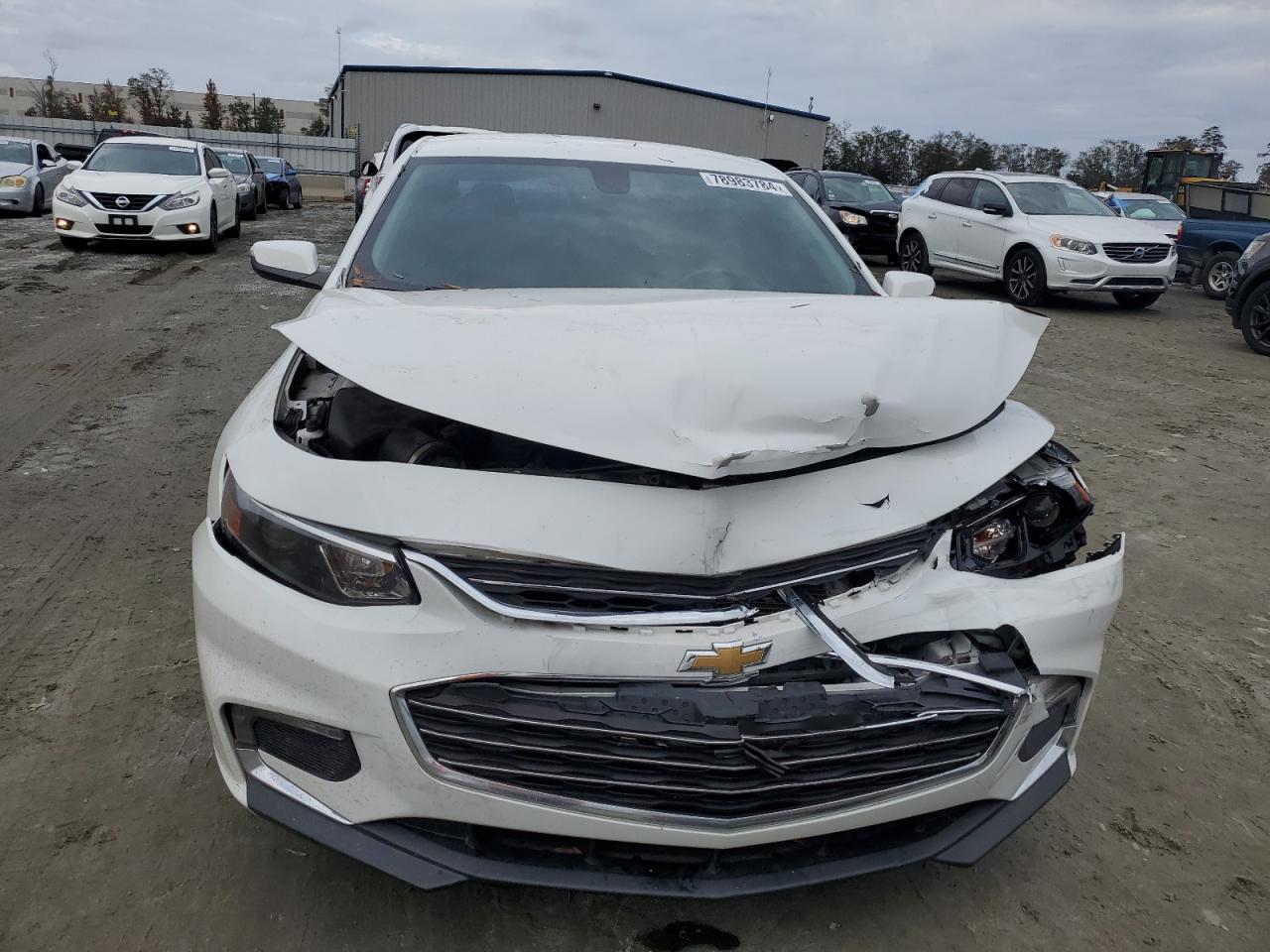 2017 Chevrolet Malibu - Image 5