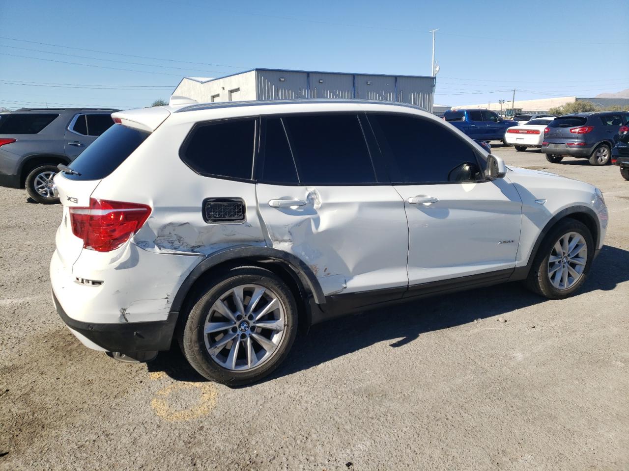 VIN 5UXWZ7C56G0T43369 2016 BMW X3 no.3