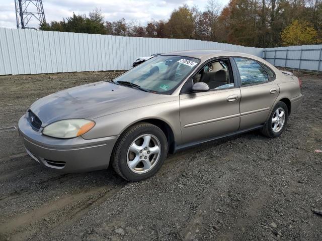 2004 Ford Taurus Se იყიდება Windsor-ში, NJ - Rear End