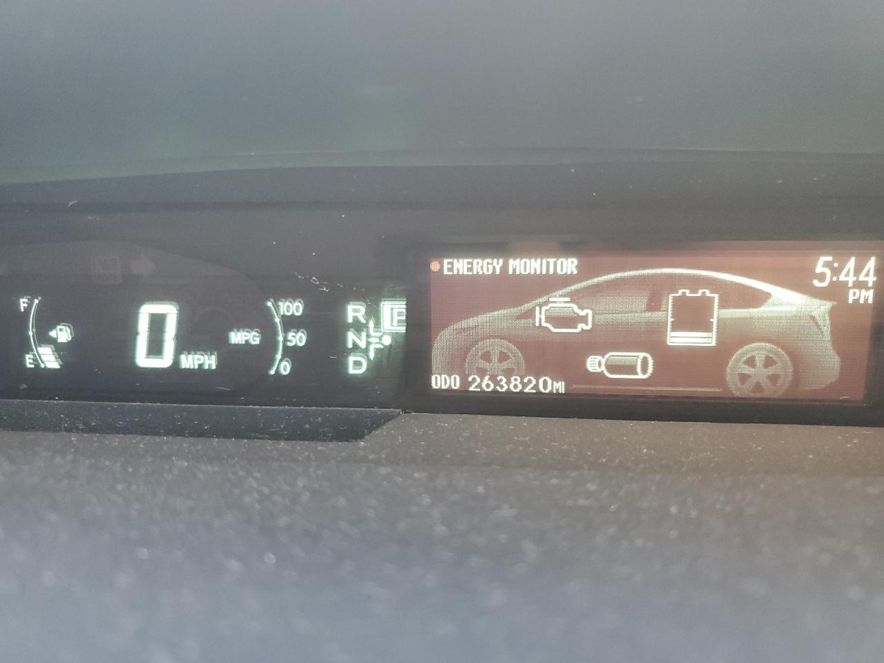 2015 Toyota Prius - Image 9