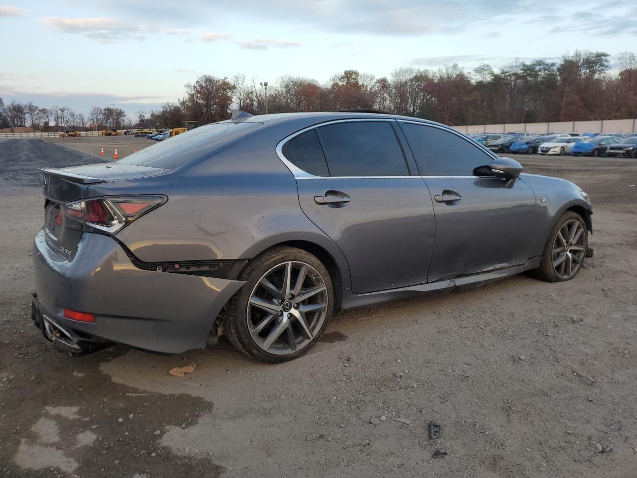2016 Lexus GS - Image 3