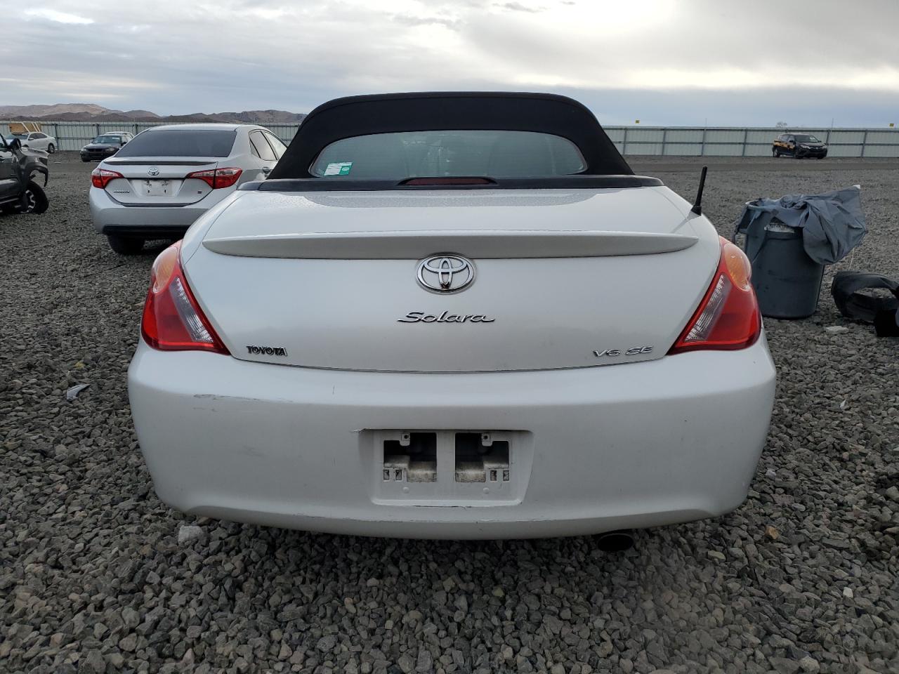 2005 Toyota Camry Solara - Image 6