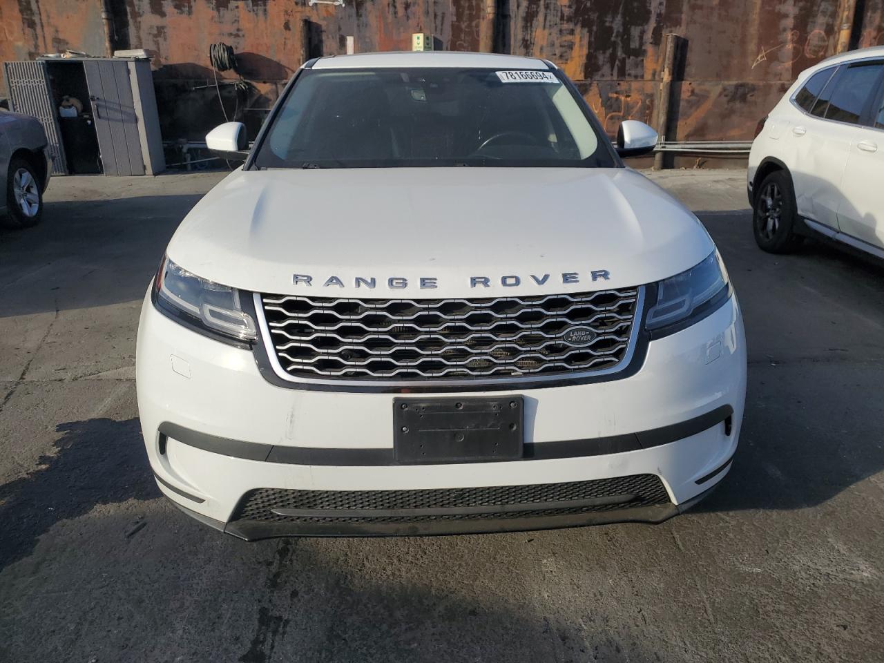 2018 Land Rover Range Rover - Image 5