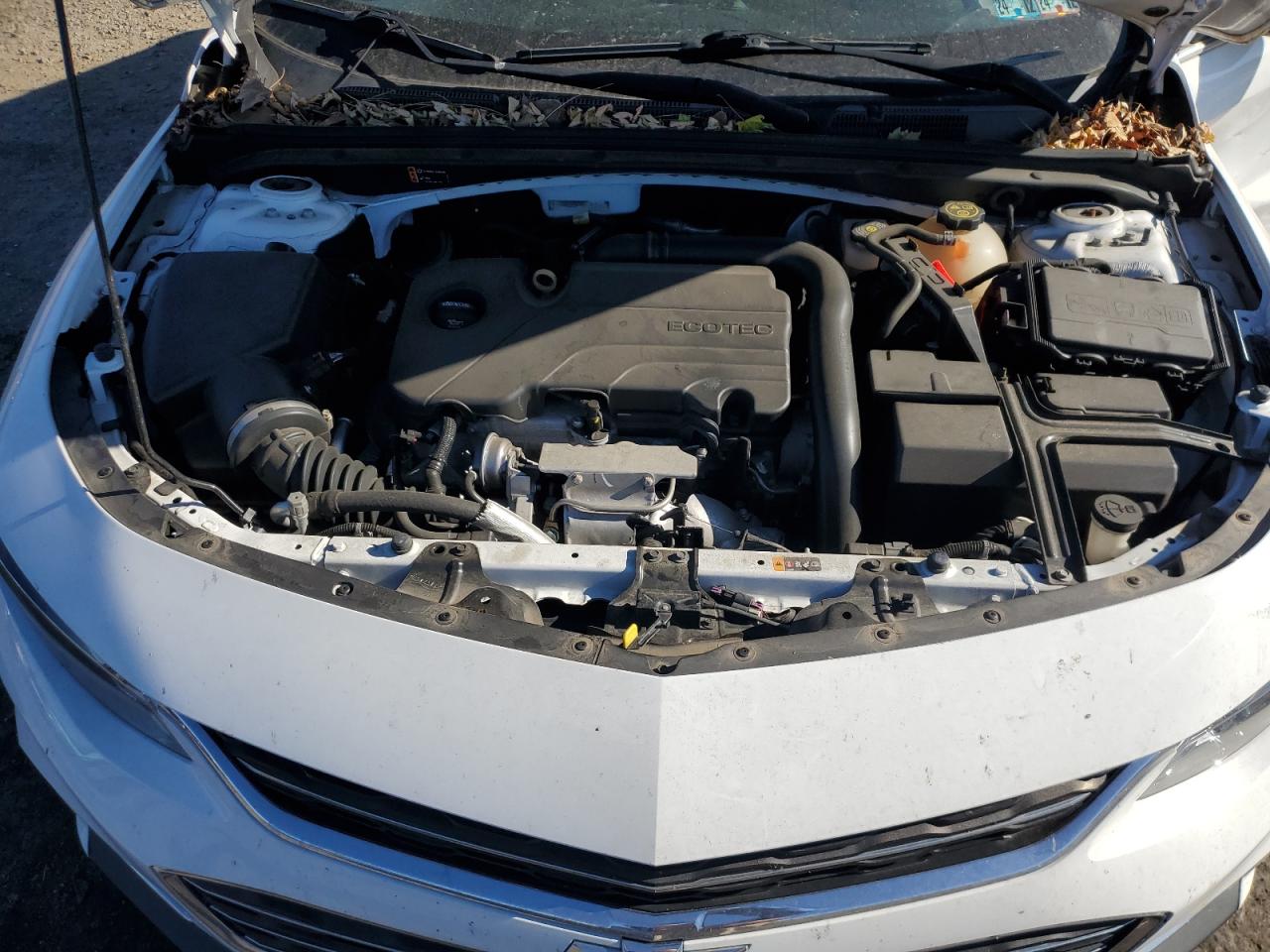 2018 Chevrolet Malibu - Image 11