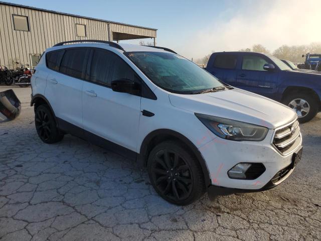  FORD ESCAPE 2017 White