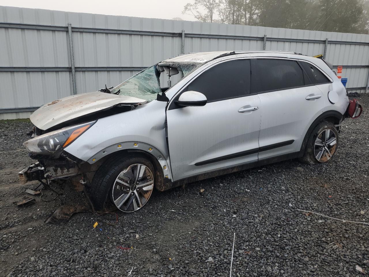 2020 Kia Niro - Image 1
