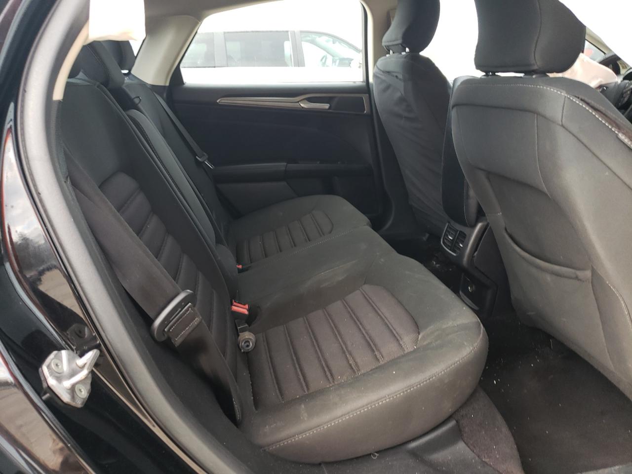 2017 Ford Fusion - Image 10