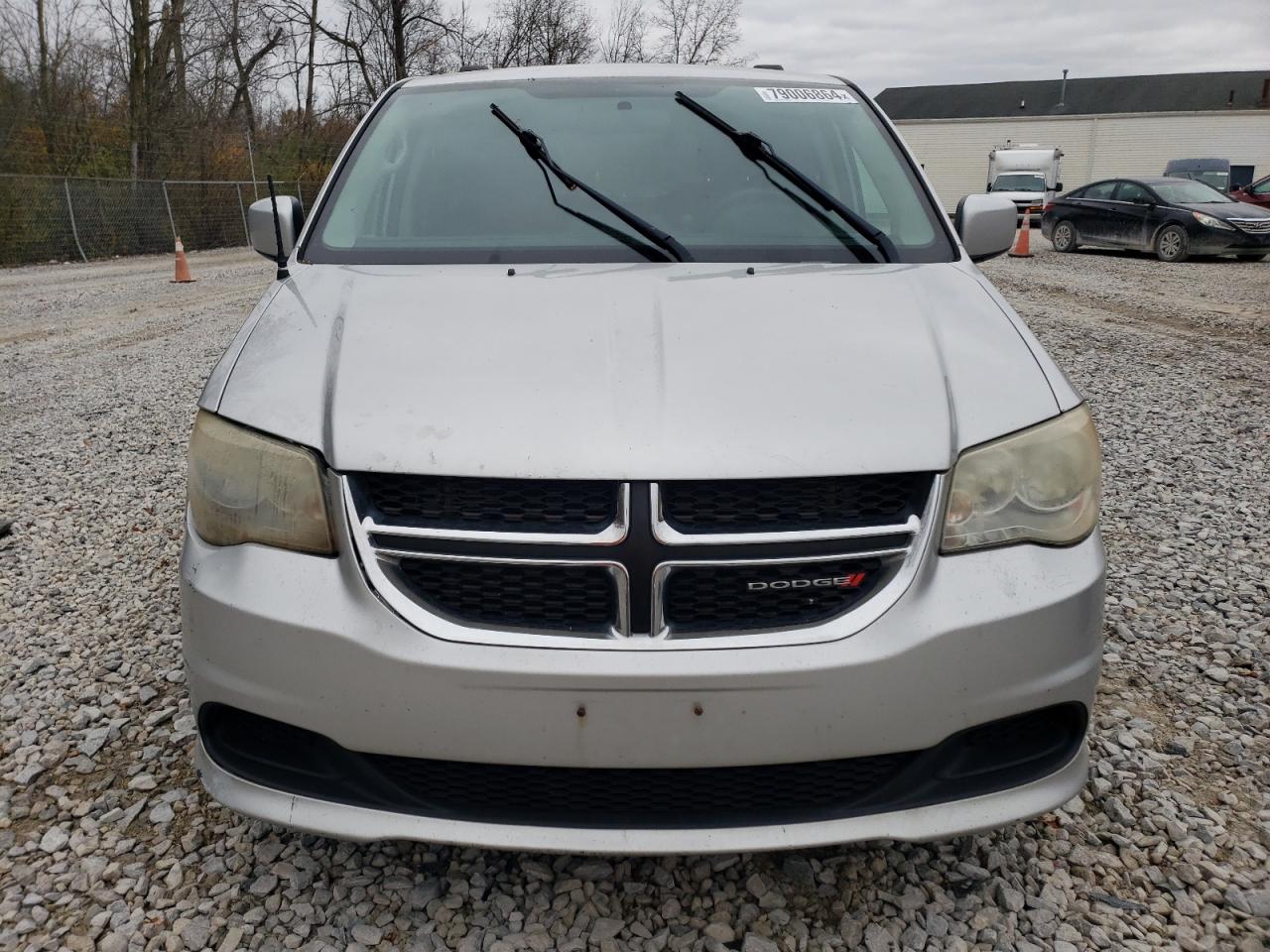 2012 Dodge Caravan - Image 5