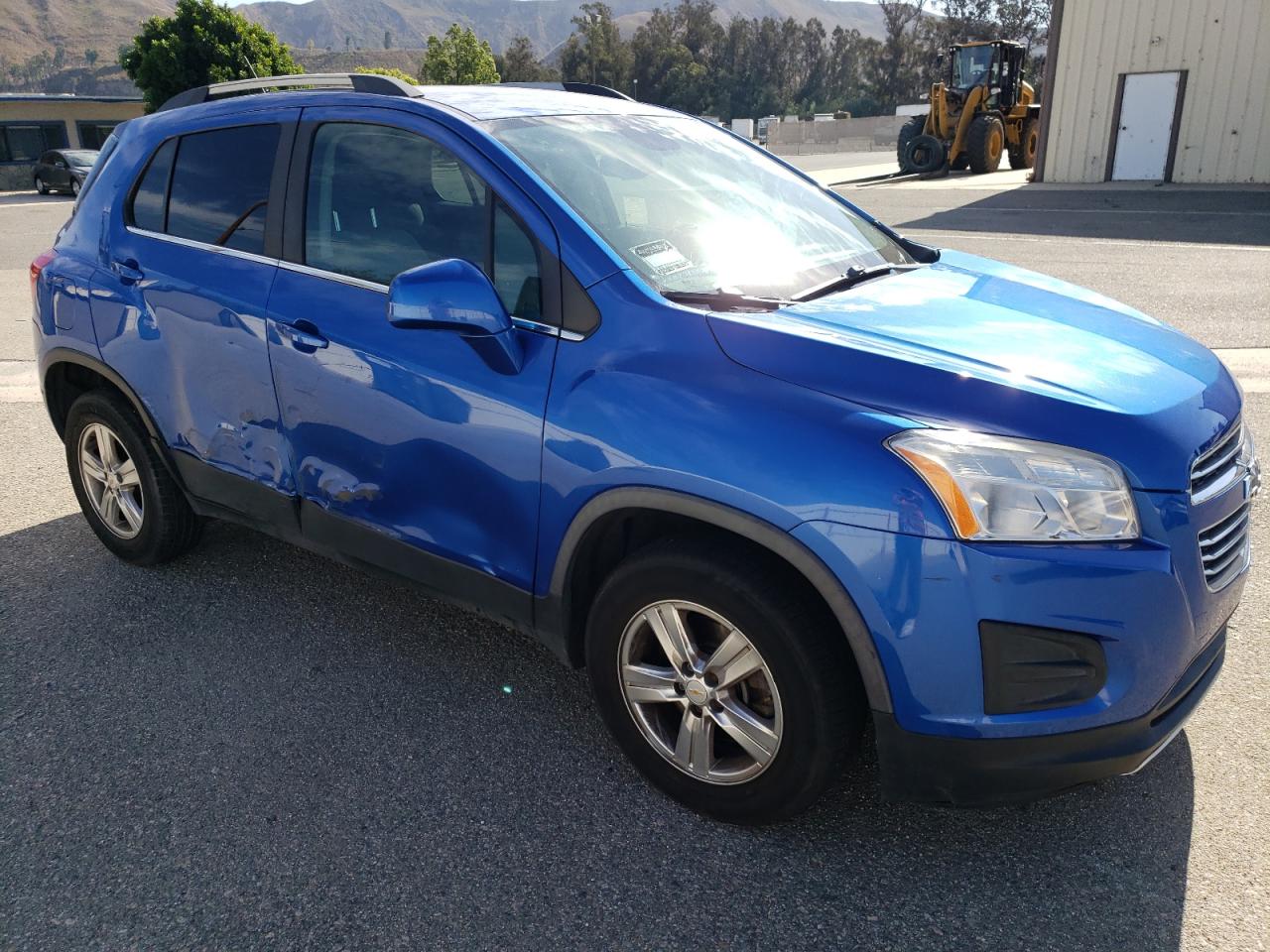 VIN KL7CJRSB2FB065486 2015 CHEVROLET TRAX no.4