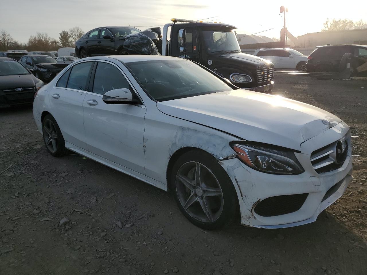 VIN 55SWF4KB4GU134891 2016 MERCEDES-BENZ C-CLASS no.4