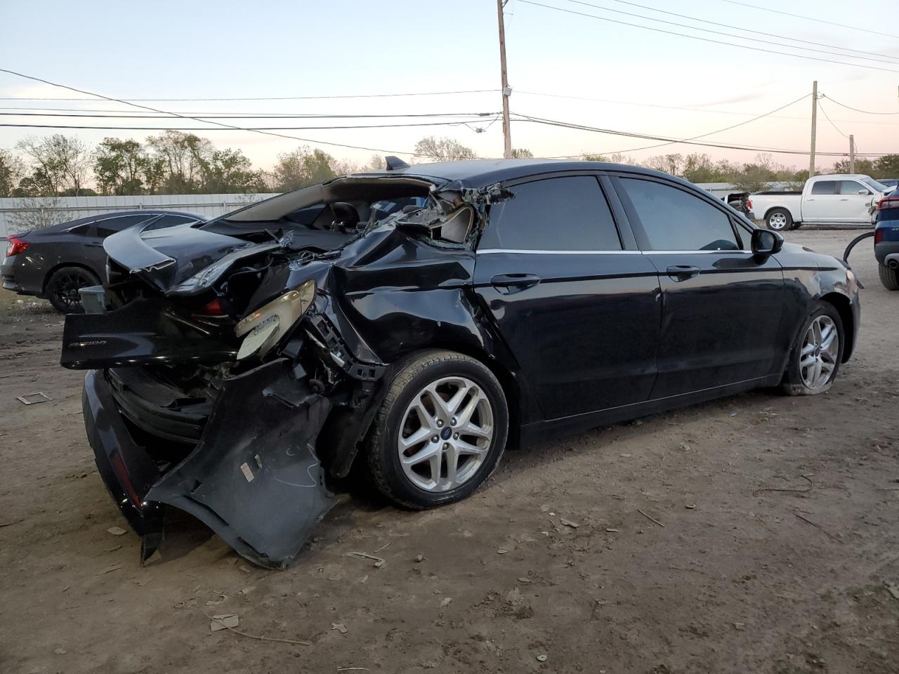 2020 Ford Fusion - Image 3