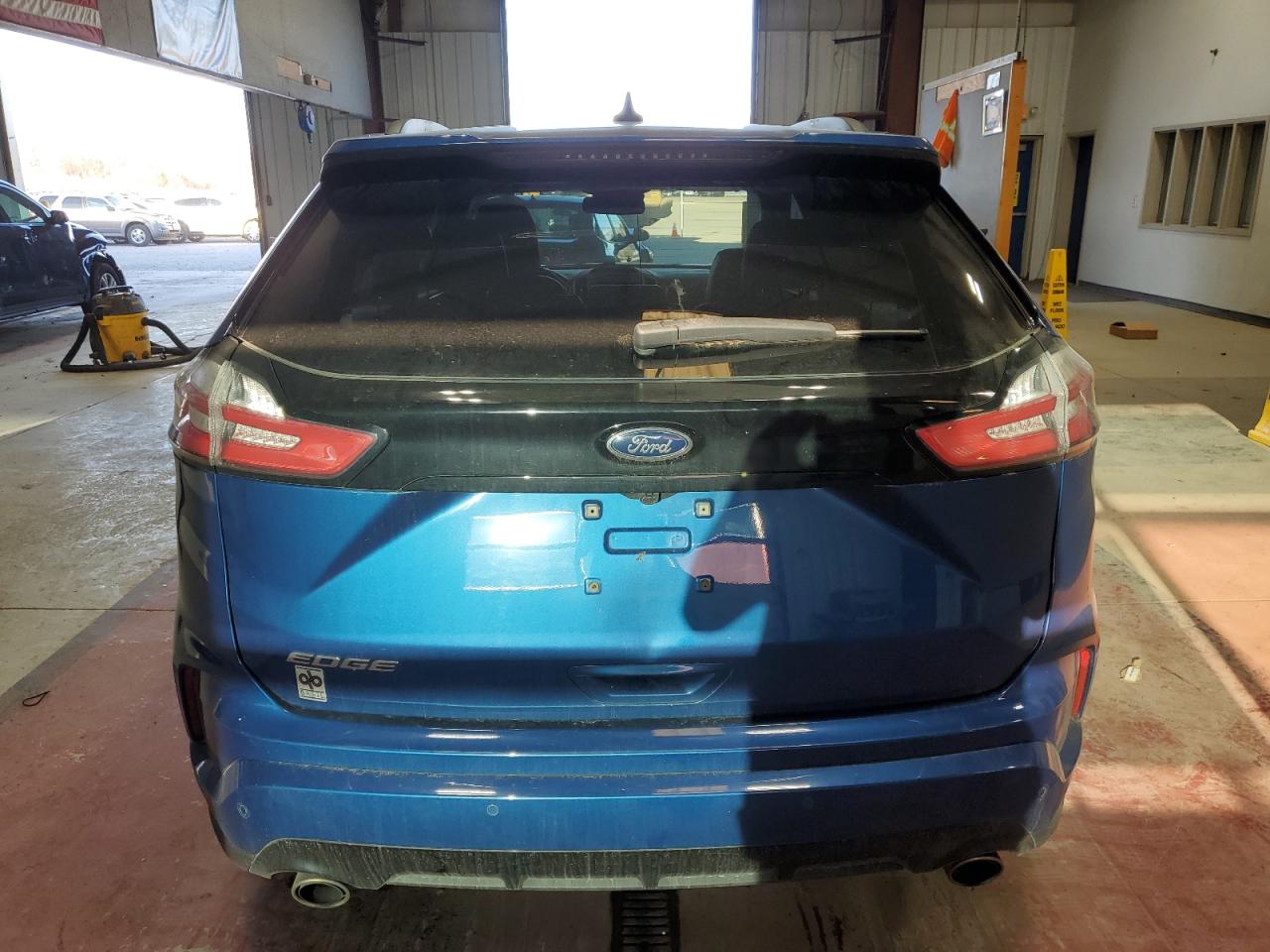 2020 Ford Edge - Image 6