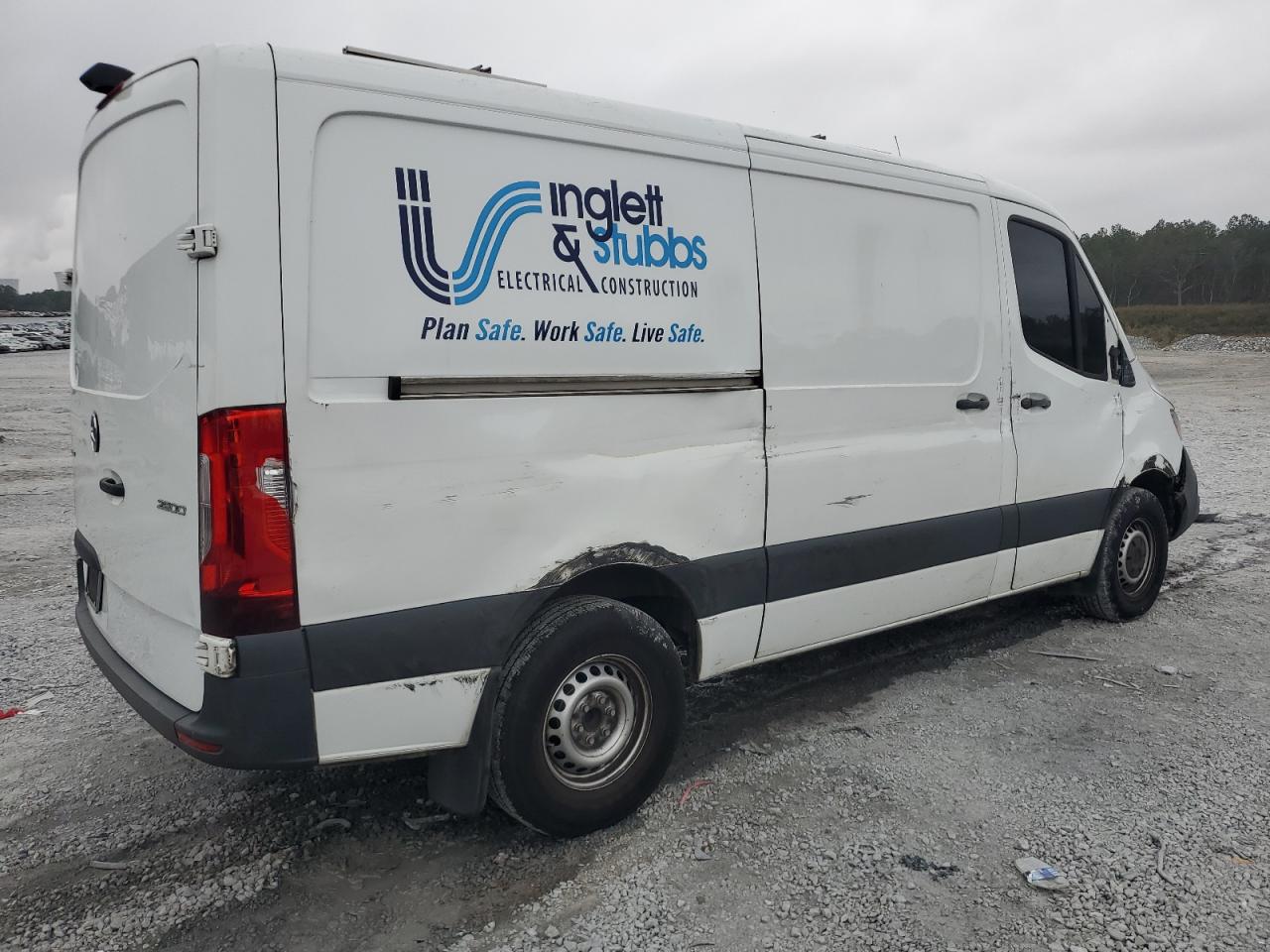 VIN WD4PF0CD5KP157129 2019 MERCEDES-BENZ SPRINTER no.3