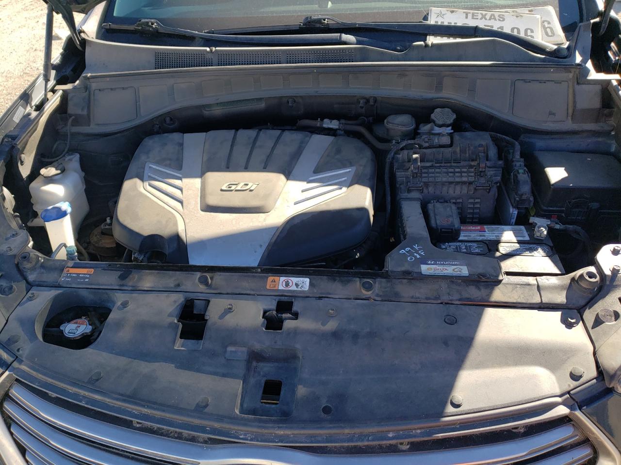 2019 Hyundai Santa Fe - Image 12