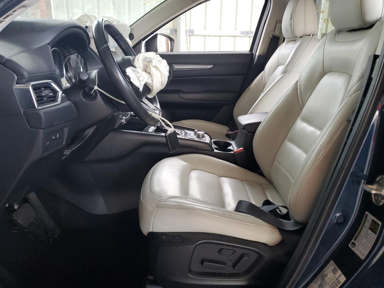 2021 Mazda CX-5 - Image 7