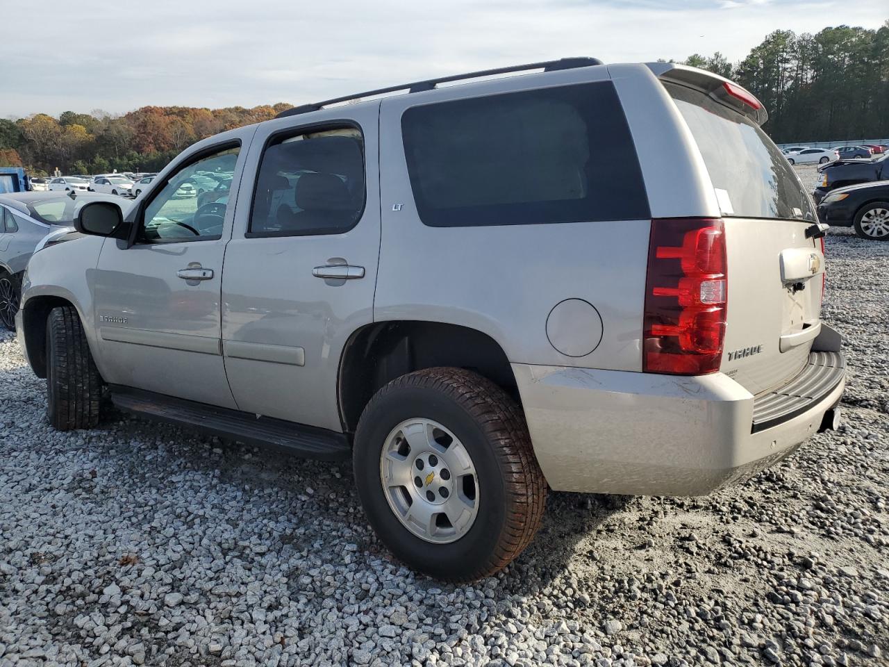 2008 Chevrolet Tahoe - Image 2