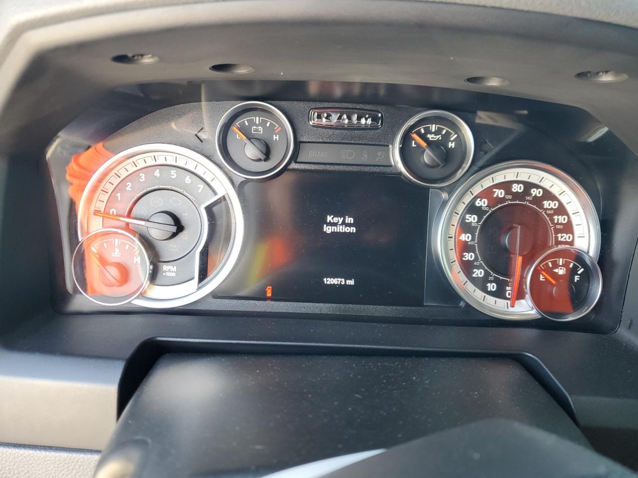 2017 RAM 1500 - Image 9