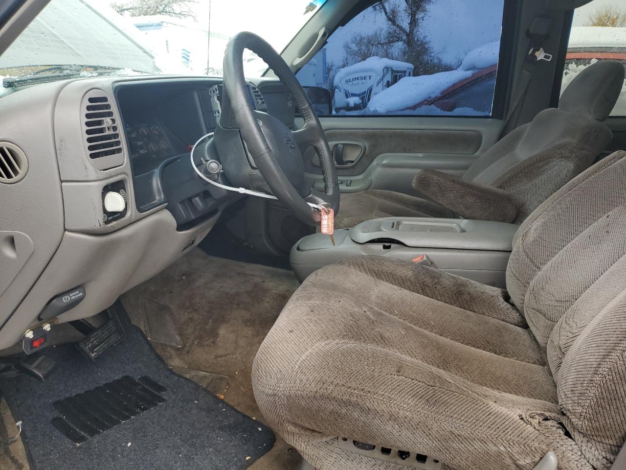 1999 Chevrolet Tahoe - Image 7