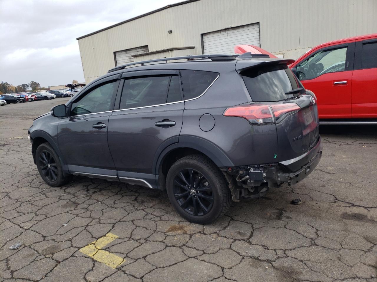 2018 Toyota RAV 4 - Image 2