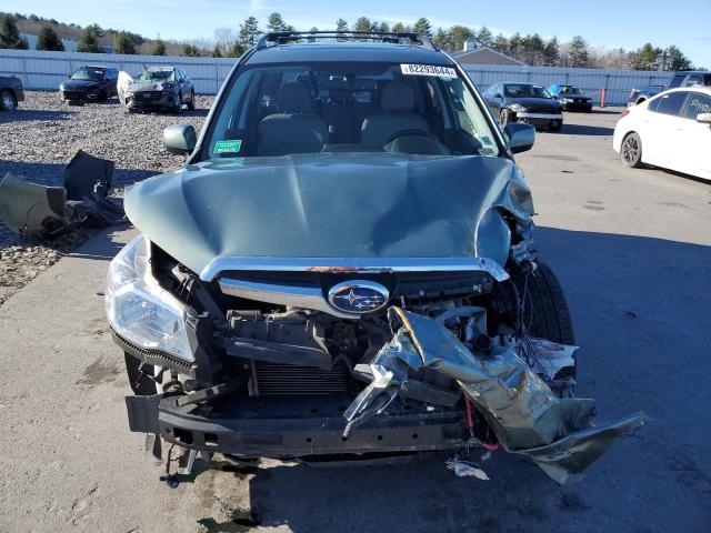 SUBARU FORESTER 2014 Зеленый