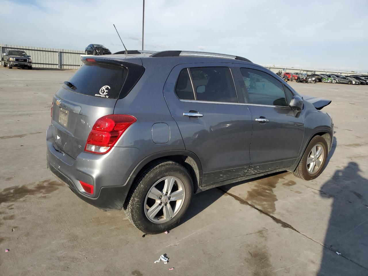 2019 Chevrolet Trax - Image 3