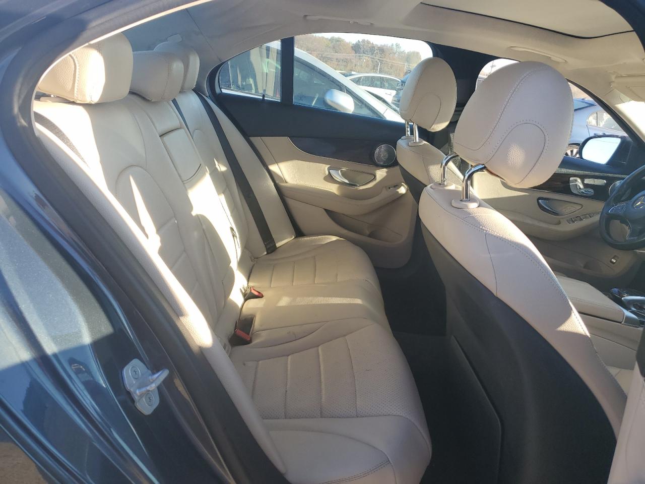 2015 Mercedes-Benz C-klasse - Image 10