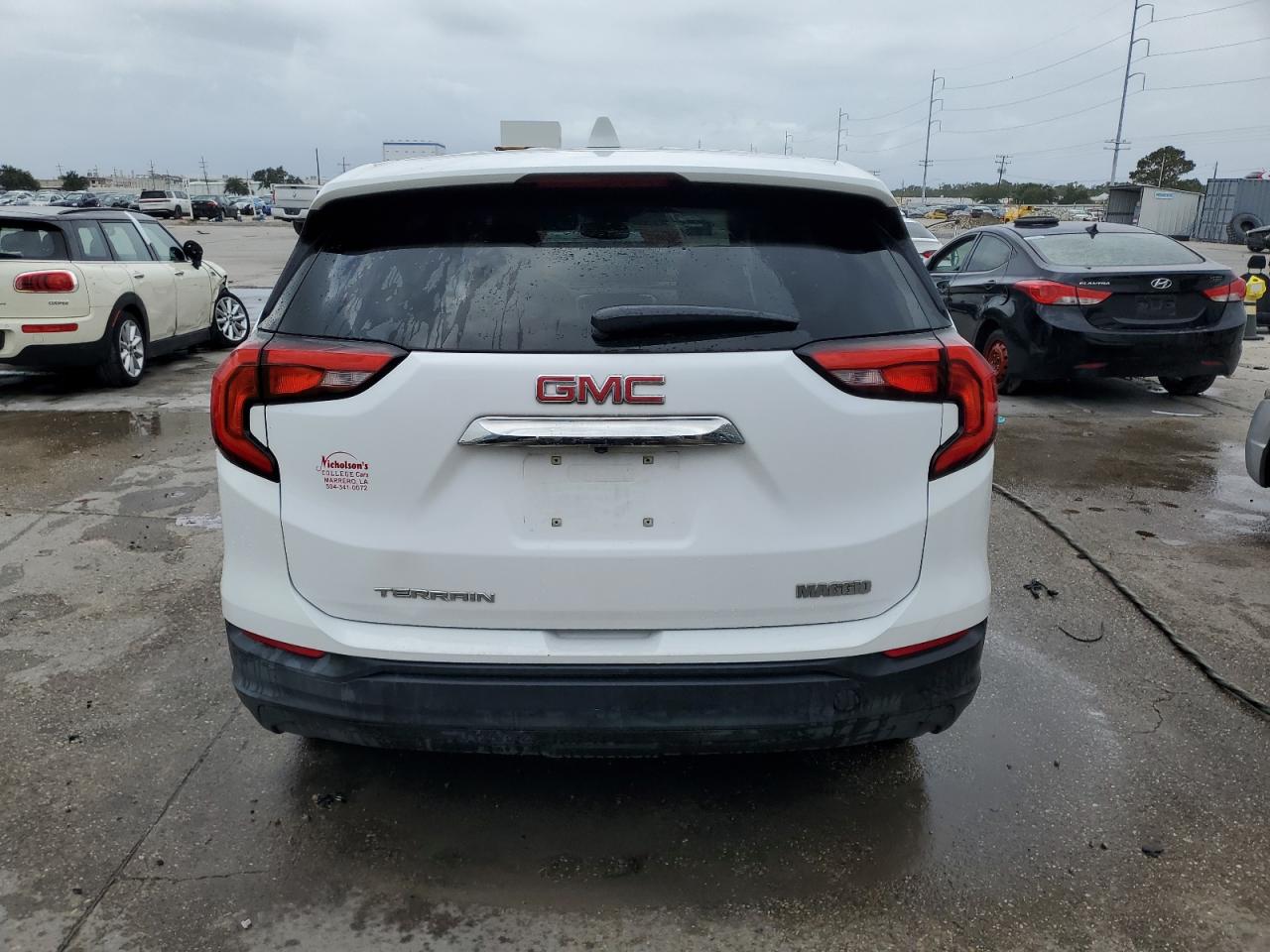 2019 GMC Terrain - Image 6