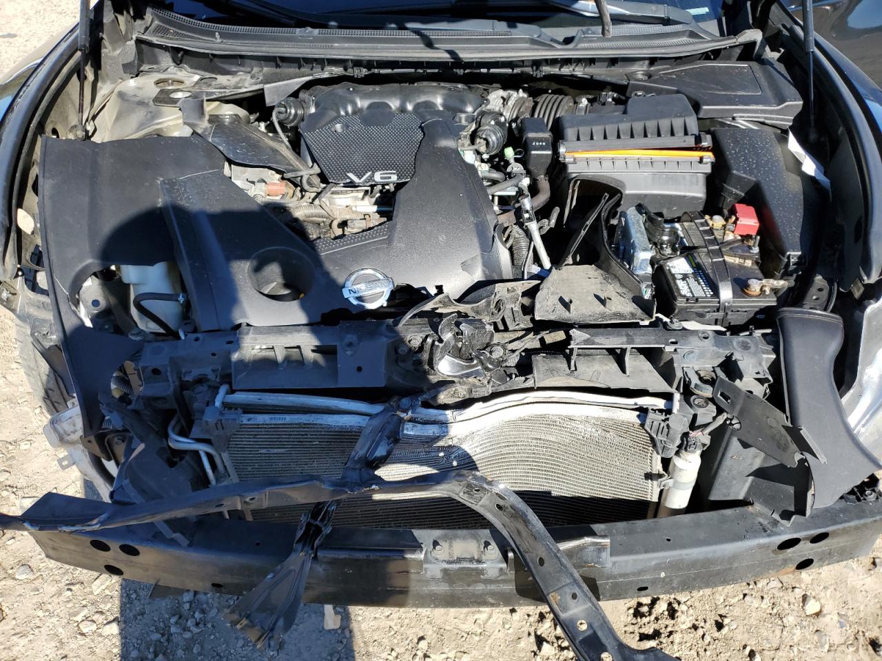 2010 Nissan Maxima - Image 12