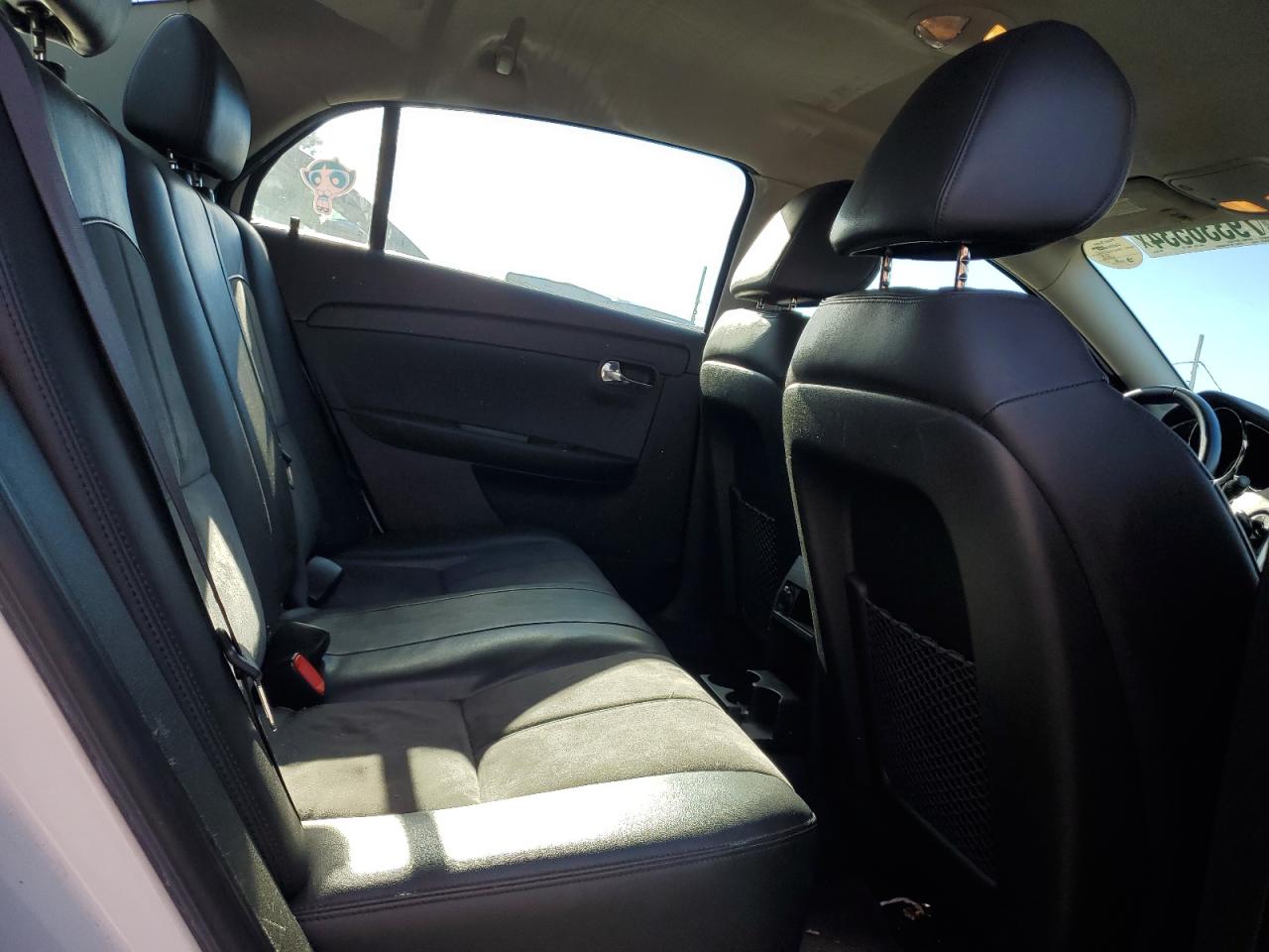 2011 Chevrolet Malibu - Image 10