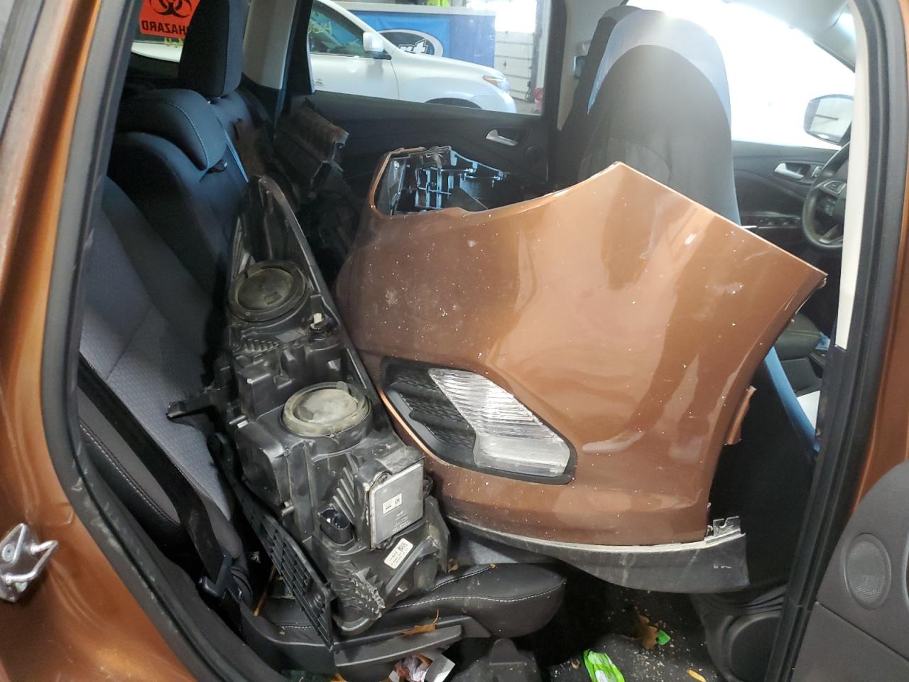 2017 Ford Escape - Image 11