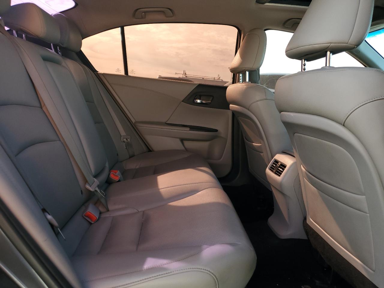 2013 Honda Accord - Image 10