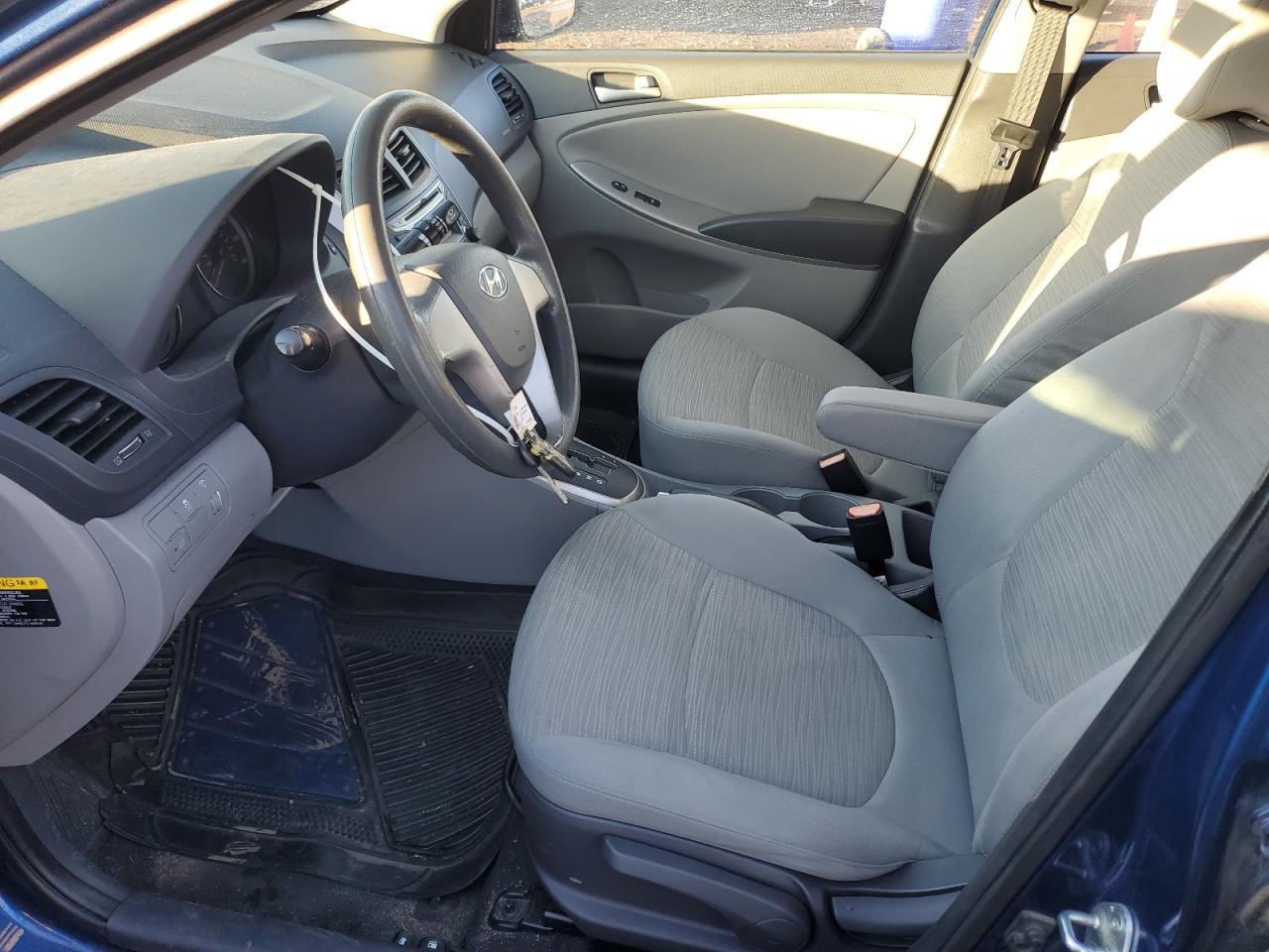 2015 Hyundai Accent - Image 7