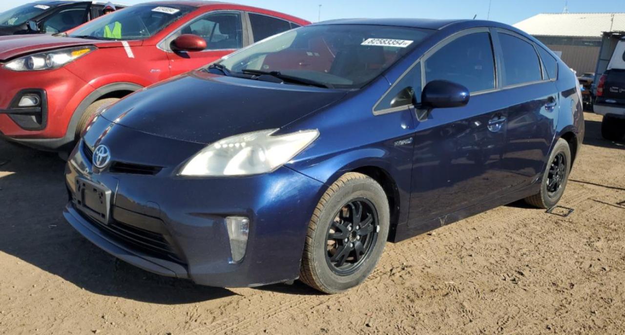 2013 TOYOTA PRIUS