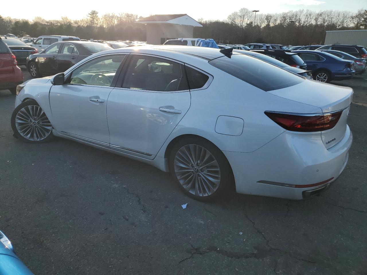 VIN KNALC4J1XH5069485 2017 KIA CADENZA no.2