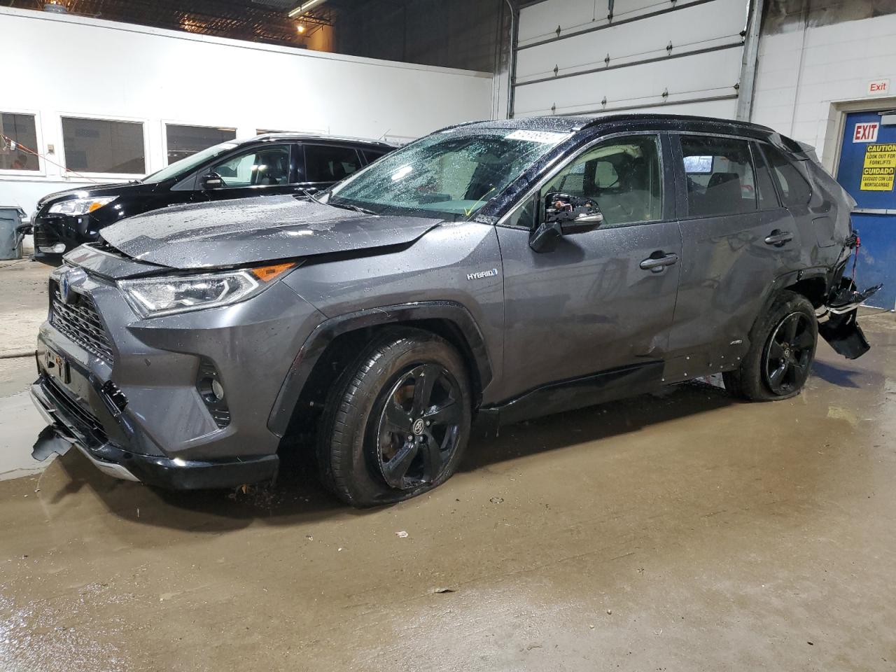 2020 Toyota RAV 4 - Image 1